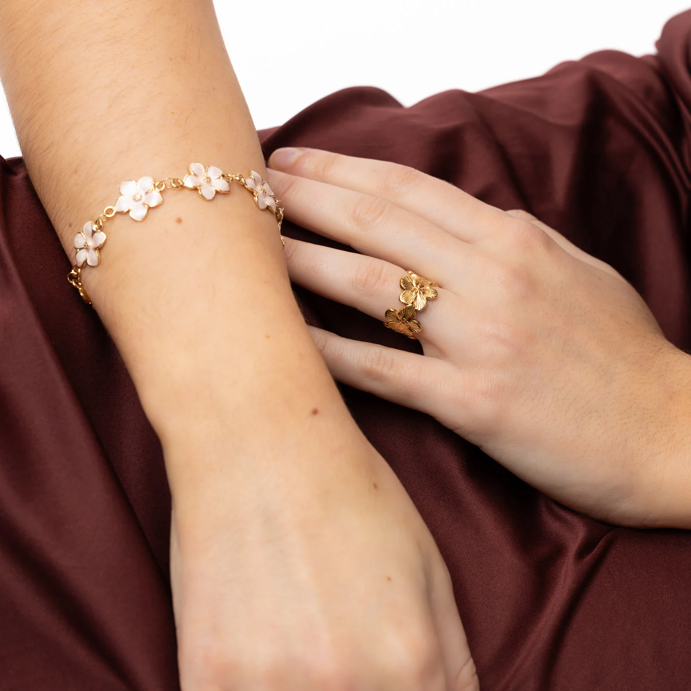 Adeline - Emaljert blomsterkjede armbånd - Image 9