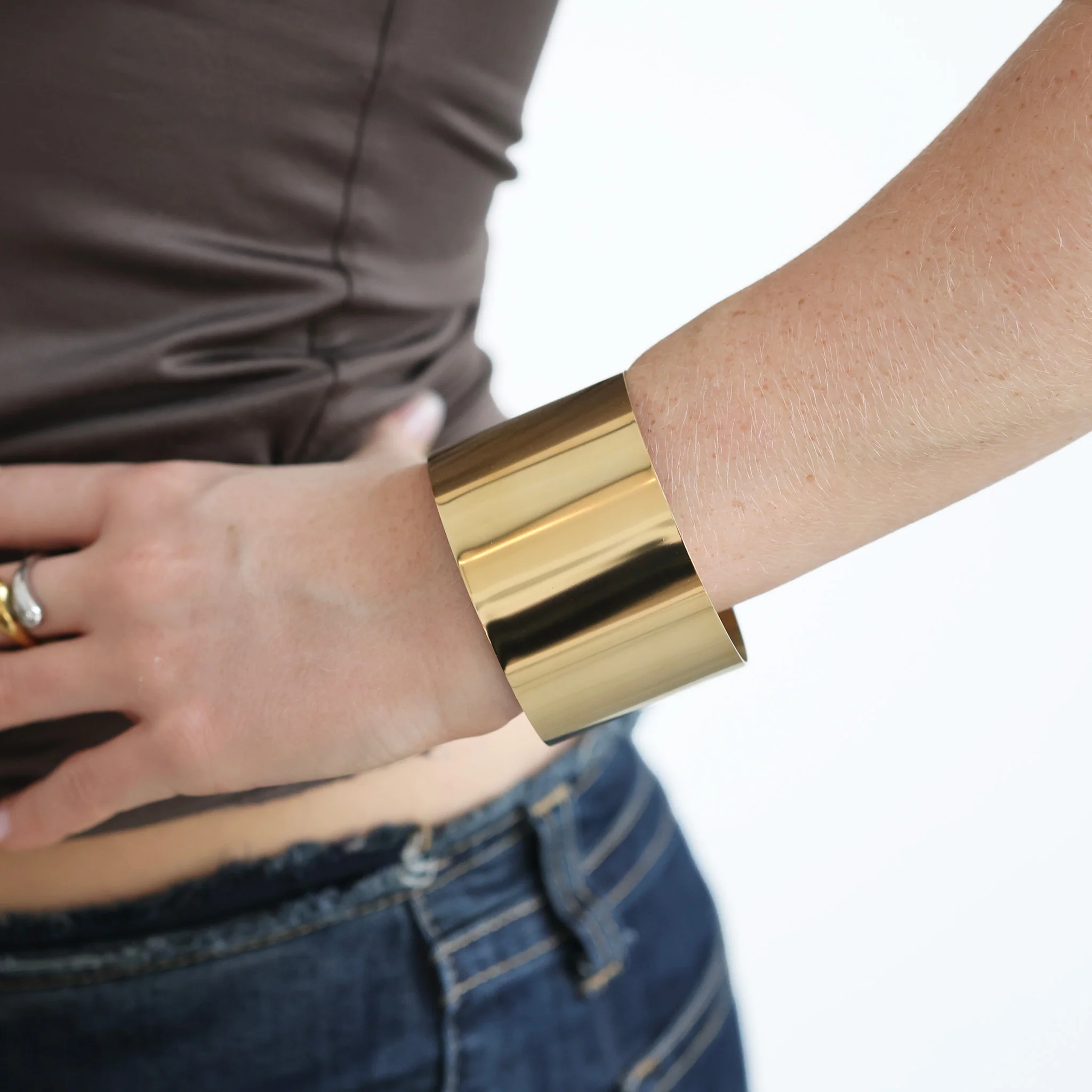 Connie - Statement Bangle Armbånd Rustfritt Stål - Image 4