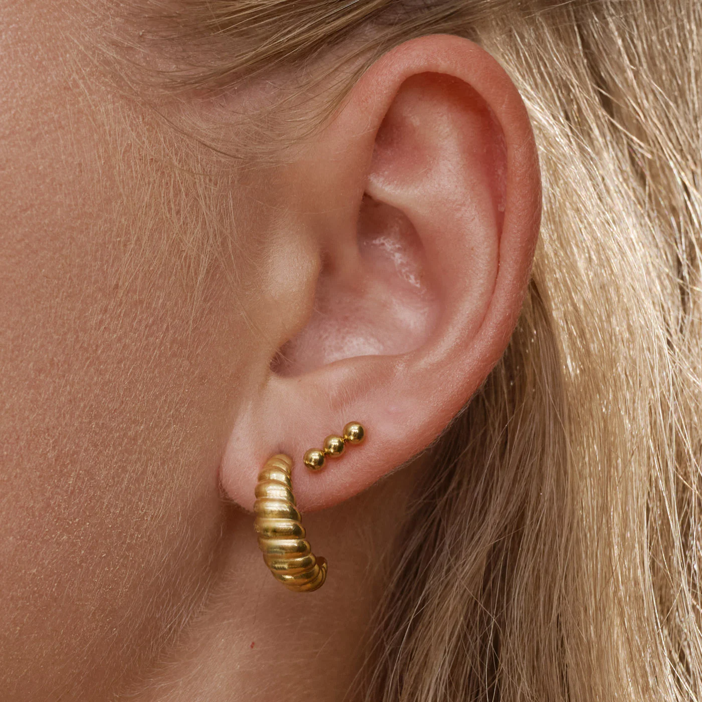 Kali - Croissant stud Hoop øredobber i rustfritt stål - Image 4