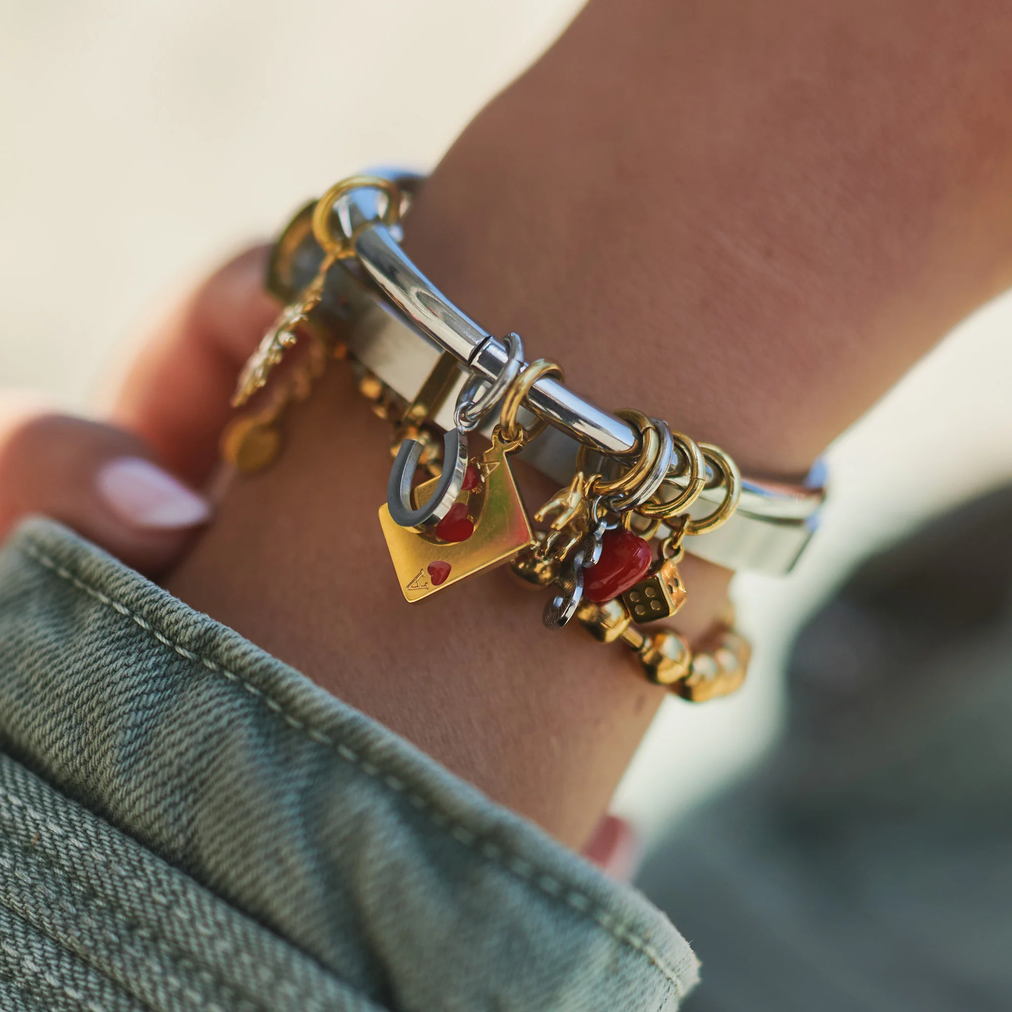 Lainey - Terning Charm  Rustfritt Stål - Image 3