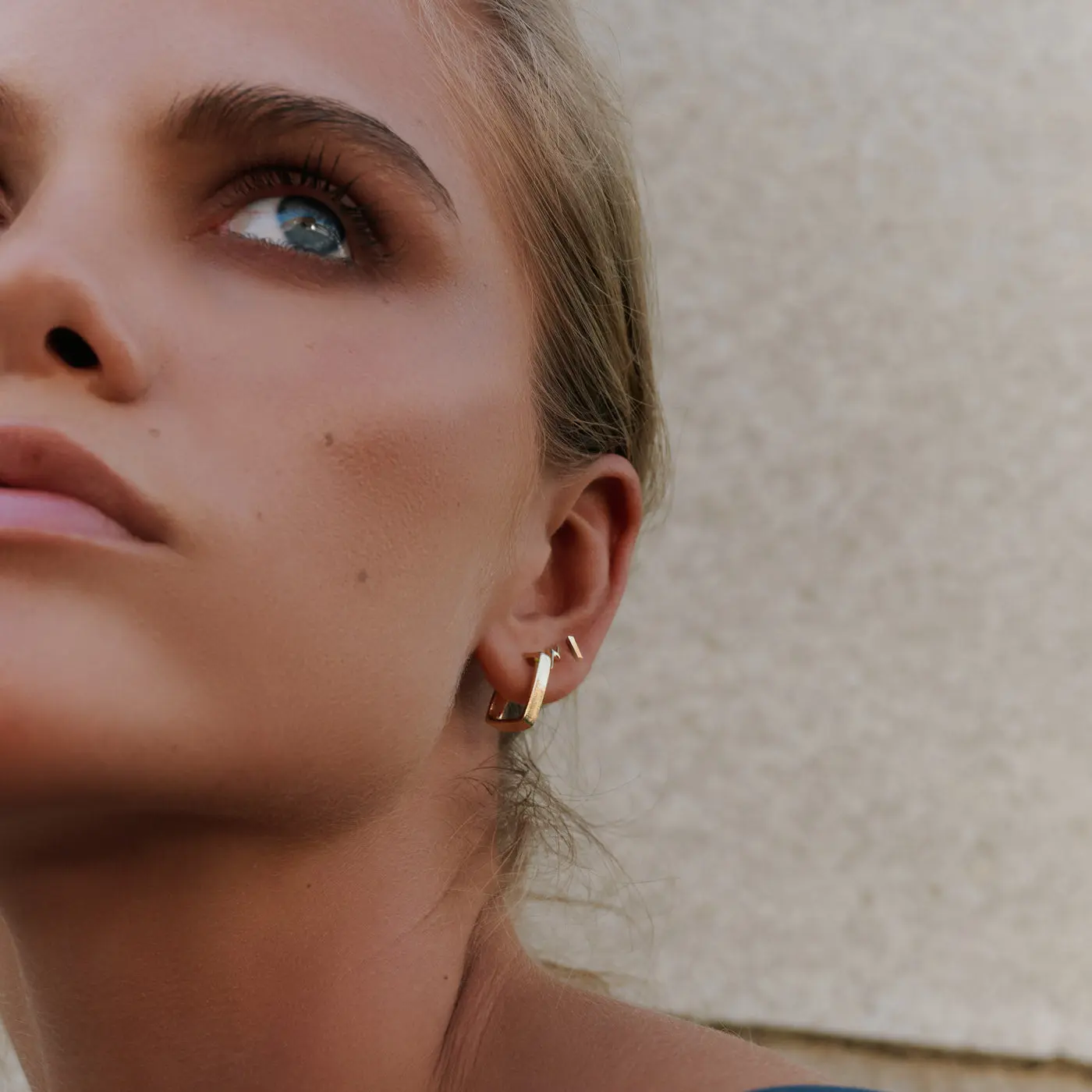 Max - Square Hoop stud øredobber - Image 6