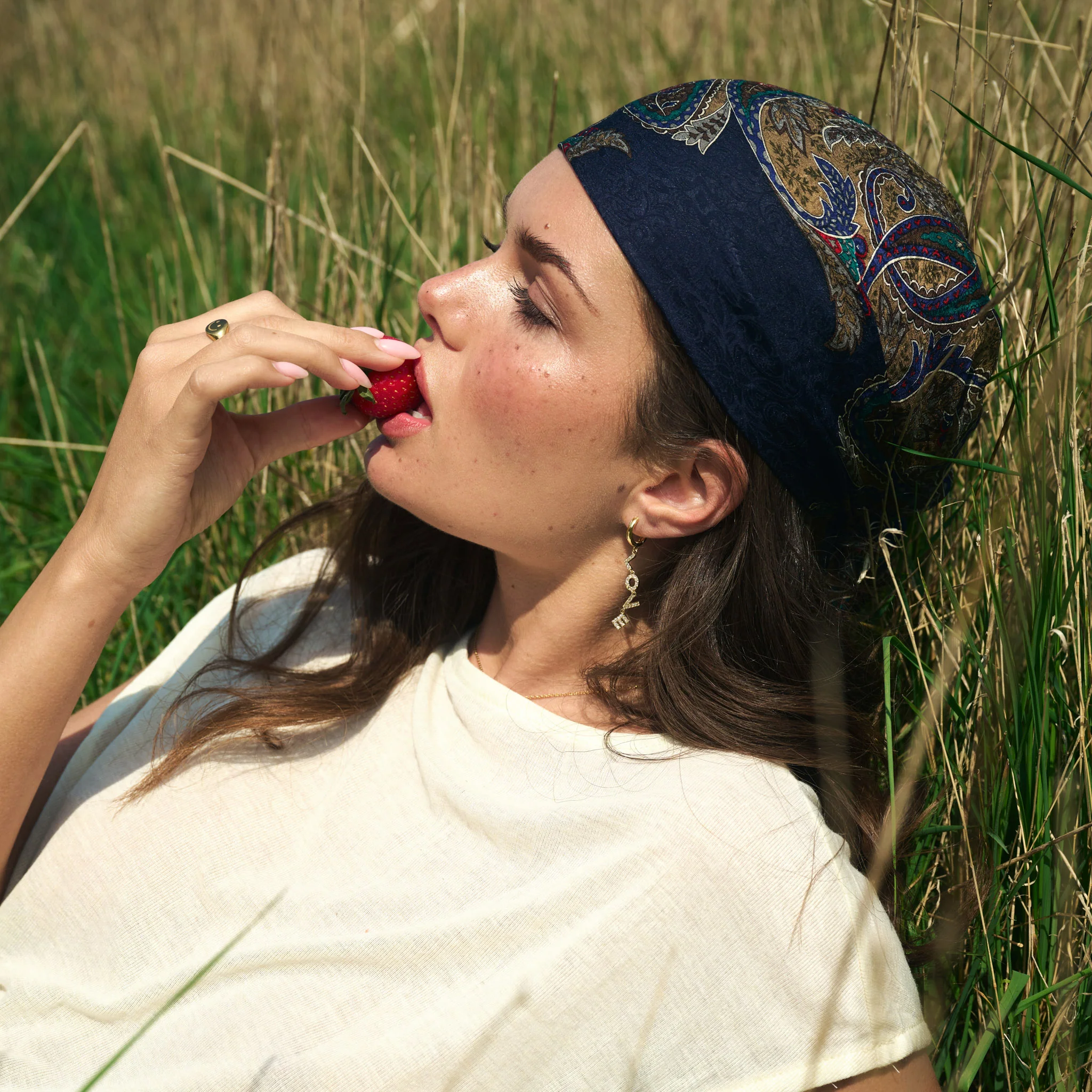 Millie – Love Letter Hoops Øredobber - Image 10