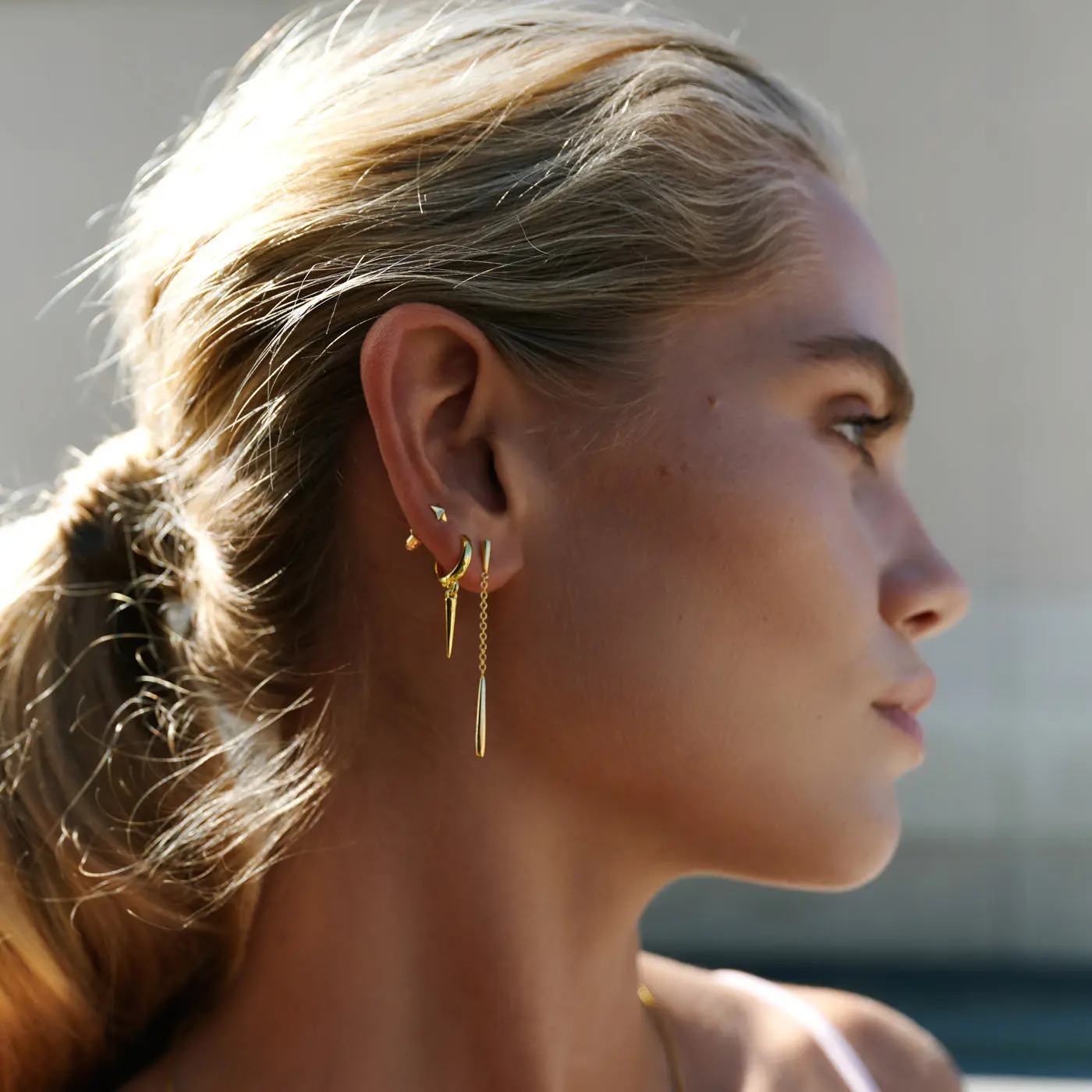 Nim - Dangling Drop Chain Stud øredobber - Image 3