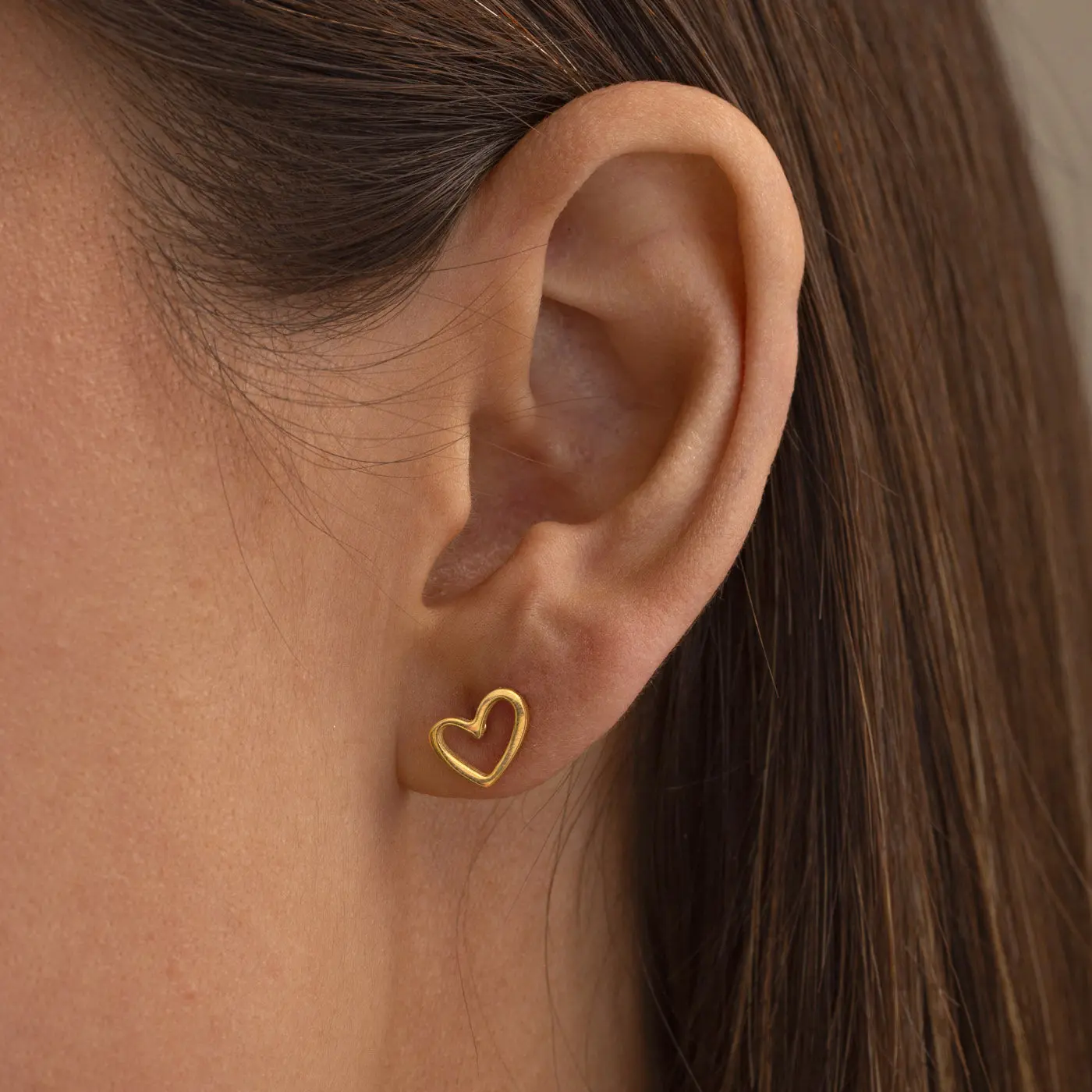 Sarah - Heart Outline Stud øredobber i rustfritt stål - Image 2