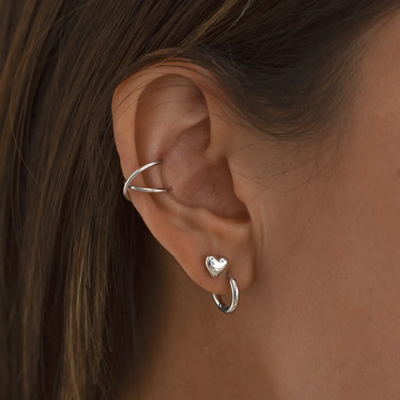 Uli - Crossed Earcuff rustfritt stål - Image 4
